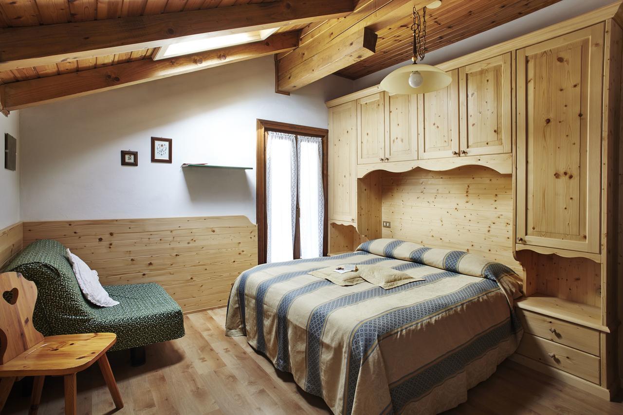 Albergo Venezia Сапада Екстериор снимка